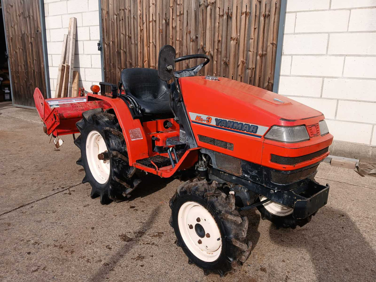 Yanmar Ke-3 - 스트래들 트랙터 : 사진 4 Yanmar Ke-3 - 스트래들 트랙터 : 사진 4