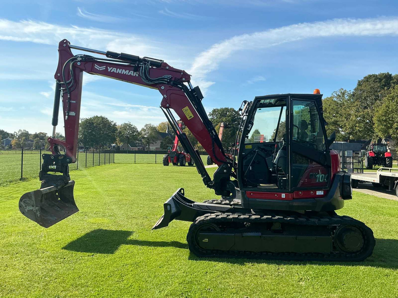 Yanmar SV-100-2A-2PB - 크롤러 굴삭기 : 사진 3 Yanmar SV-100-2A-2PB - 크롤러 굴삭기 : 사진 3