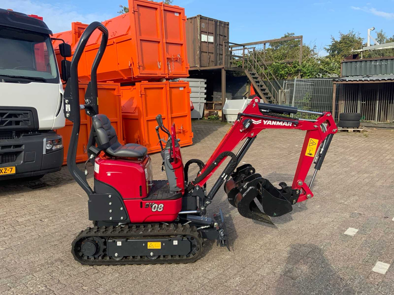 Yanmar SV08-1C - 미니 굴삭기 : 사진 4 Yanmar SV08-1C - 미니 굴삭기 : 사진 4