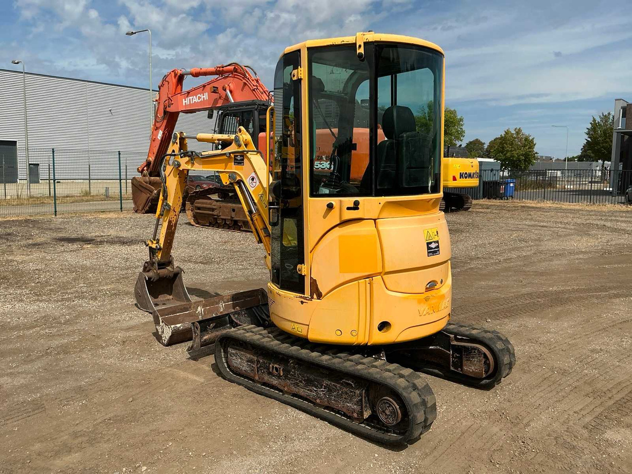 Yanmar VIO 20-4 - 미니 굴삭기 : 사진 2 Yanmar VIO 20-4 - 미니 굴삭기 : 사진 2
