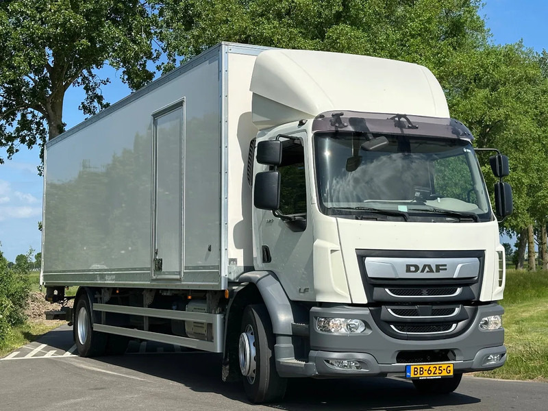 DAF CF 320 LF320.19 EURO6. 830x248x260 - 박스 트럭 : 사진 2 DAF CF 320 LF320.19 EURO6. 830x248x260 - 박스 트럭 : 사진 2