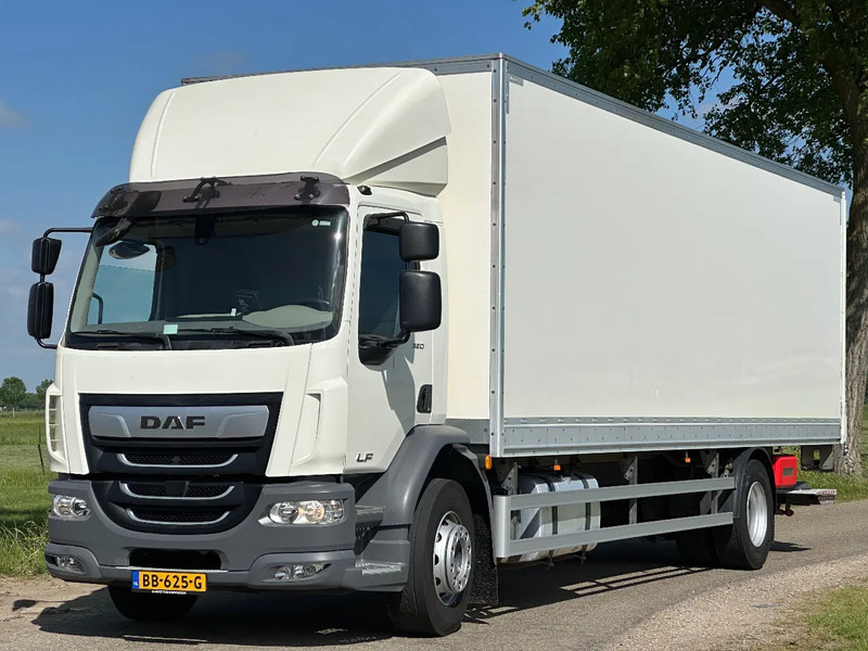 DAF CF 320 LF320.19 EURO6. 830x248x260 - 박스 트럭 : 사진 1 DAF CF 320 LF320.19 EURO6. 830x248x260 - 박스 트럭 : 사진 1