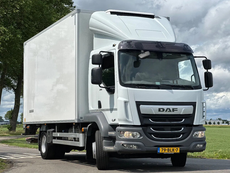 DAF LF 210 LF210.14. EURO6. 2018. KOELBAKWAGEN MET LAADKLEP 2000kg - 냉동탑차 : 사진 2 DAF LF 210 LF210.14. EURO6. 2018. KOELBAKWAGEN MET LAADKLEP 2000kg - 냉동탑차 : 사진 2