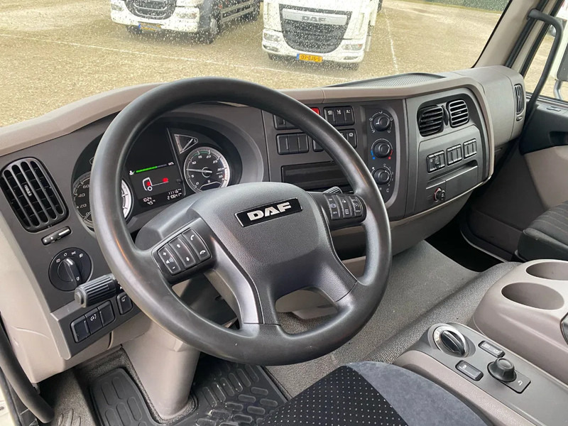 커튼사이더 트럭 DAF LF 230 LF 230.12. EURO6. 2020. Schuifzeil. 720x248x260 : 사진 12