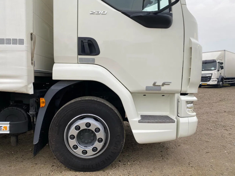 커튼사이더 트럭 DAF LF 230 LF 230.12. EURO6. 2020. Schuifzeil. 720x248x260 : 사진 11