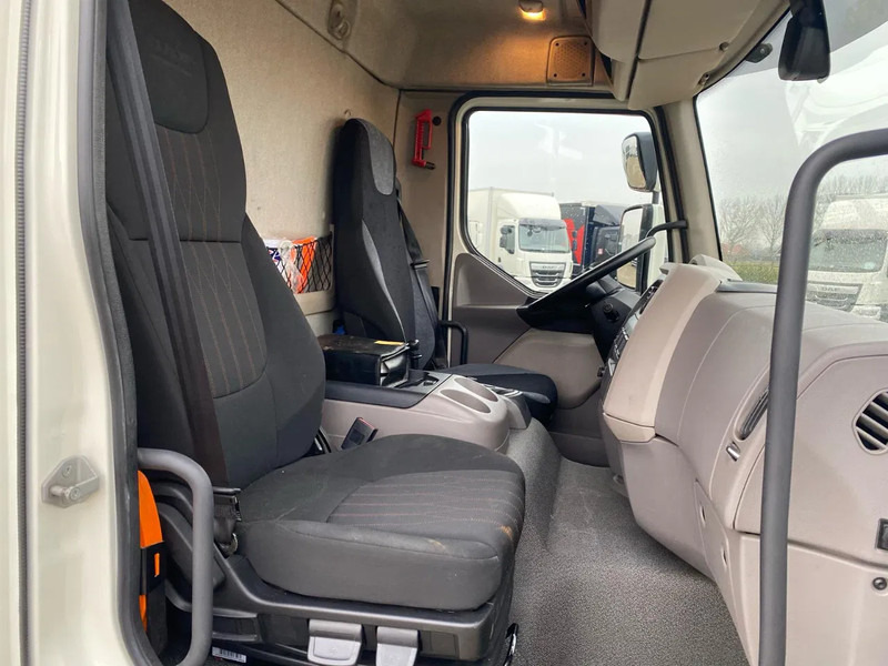 커튼사이더 트럭 DAF LF 230 LF 230.12. EURO6. 2020. Schuifzeil. 720x248x260 : 사진 17