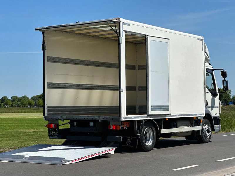 DAF LF 230 LF230.12 EURO6. 61797km!! 440x244x228 Bakwagen met Laadklep. als in NIEUWSTAAT!! - 박스 트럭 : 사진 4 DAF LF 230 LF230.12 EURO6. 61797km!! 440x244x228 Bakwagen met Laadklep. als in NIEUWSTAAT!! - 박스 트럭 : 사진 4