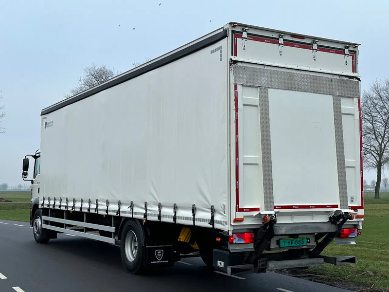 MAN TGM TGM. 15.250. EURO6. 2020. Schuifzeil Bakwagen met Laadklep 990x248x270 - 커튼사이더 트럭 : 사진 3 MAN TGM TGM. 15.250. EURO6. 2020. Schuifzeil Bakwagen met Laadklep 990x248x270 - 커튼사이더 트럭 : 사진 3