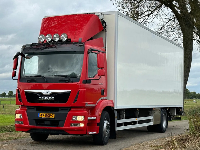 MAN TGM TGM 18.290 GEÏSOLEERDE OPBOUW - 박스 트럭 : 사진 1 MAN TGM TGM 18.290 GEÏSOLEERDE OPBOUW - 박스 트럭 : 사진 1