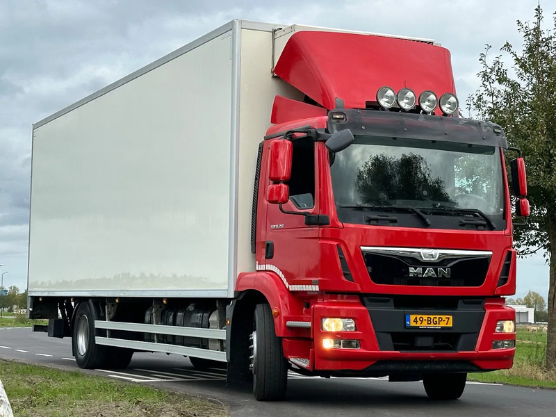 MAN TGM TGM 18.290 GEÏSOLEERDE OPBOUW - 박스 트럭 : 사진 2 MAN TGM TGM 18.290 GEÏSOLEERDE OPBOUW - 박스 트럭 : 사진 2