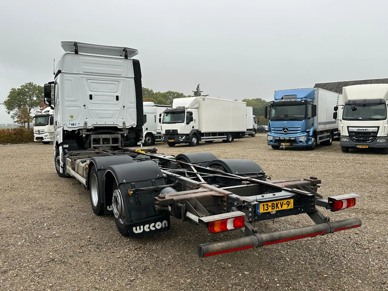 Mercedes-Benz Actros ACTROS 2642 LL EURO6. 2018. BDF. Chassic cabine. - 캡 새시 트럭 : 사진 4 Mercedes-Benz Actros ACTROS 2642 LL EURO6. 2018. BDF. Chassic cabine. - 캡 새시 트럭 : 사진 4