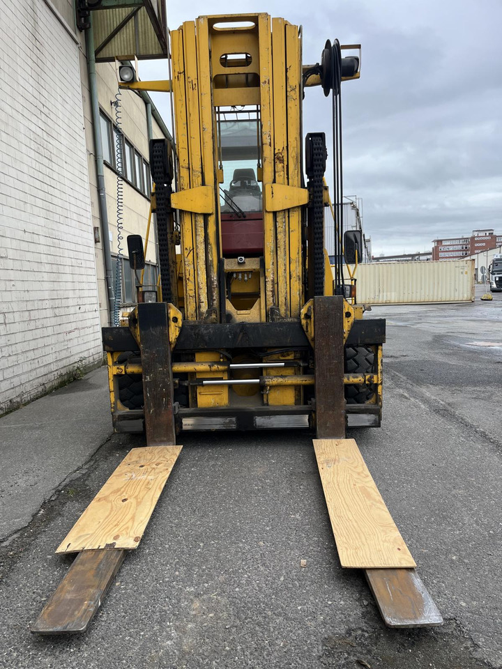 CVS Ferrari F16 - 컨테이너 핸들러 : 사진 5 CVS Ferrari F16 - 컨테이너 핸들러 : 사진 5