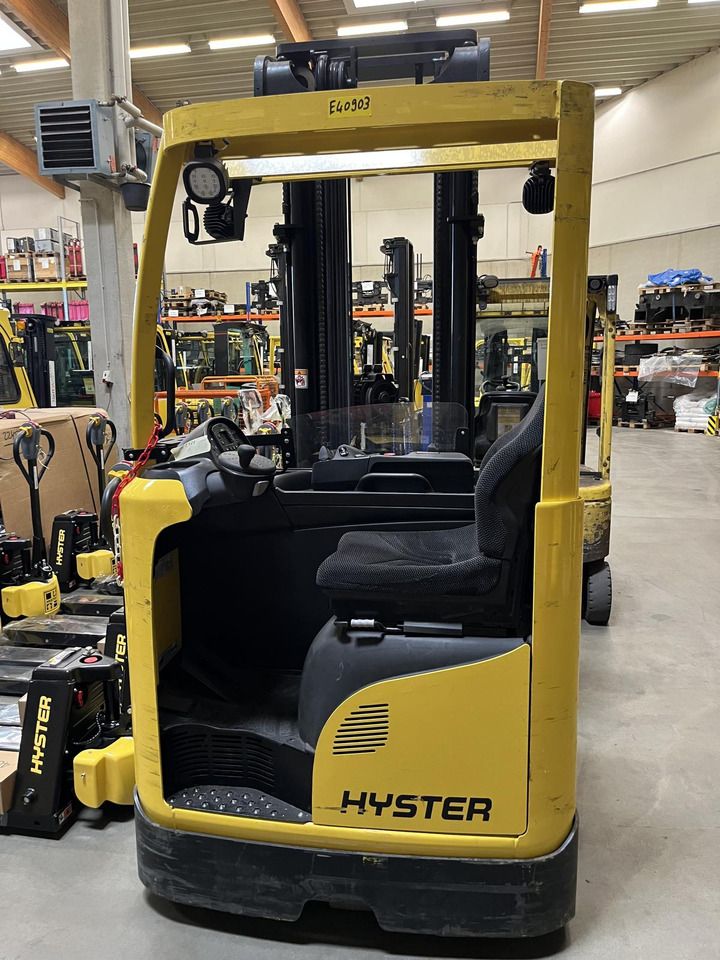 Hyster R1.4 - 리치 트럭 : 사진 3 Hyster R1.4 - 리치 트럭 : 사진 3