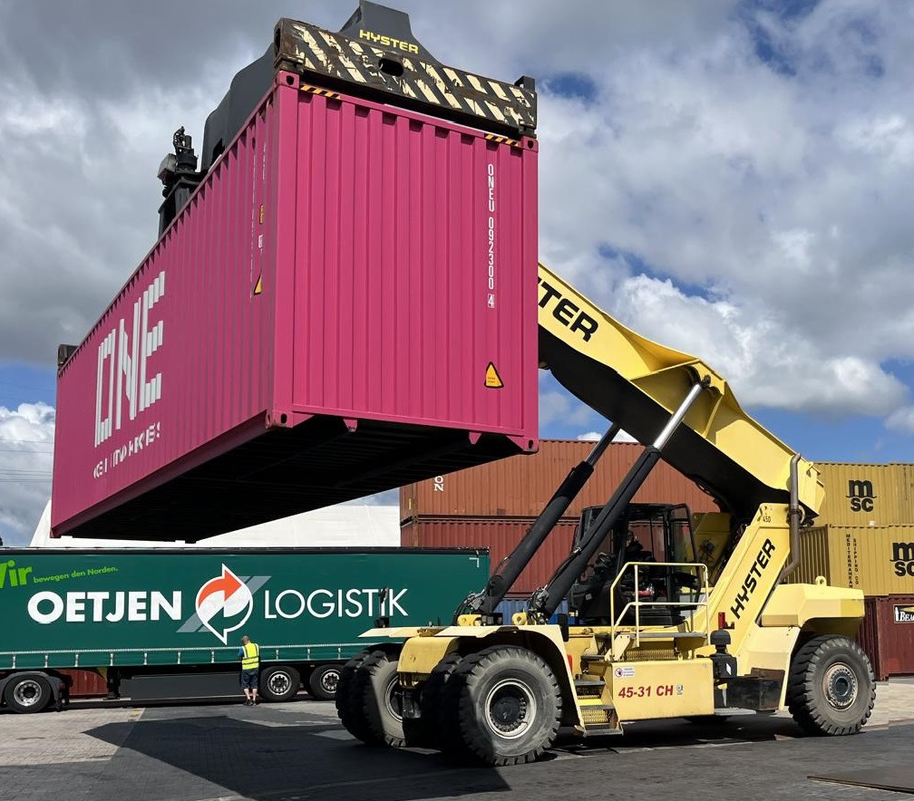 Hyster RS45-31CH - 리치 스태커 : 사진 1 Hyster RS45-31CH - 리치 스태커 : 사진 1