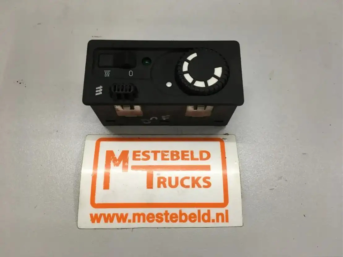 DAF Standkachel regelaar XF95 - 전기 설비 트럭 용 : 사진 1 DAF Standkachel regelaar XF95 - 전기 설비 트럭 용 : 사진 1