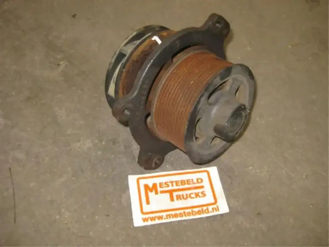 Iveco Waterpomp - 냉각 시스템 트럭 용 : 사진 1 Iveco Waterpomp - 냉각 시스템 트럭 용 : 사진 1