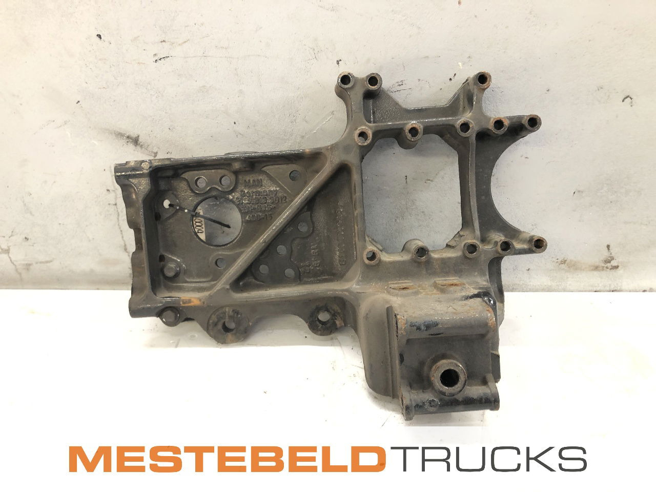 MAN Combisteun voorzijde rechts TGS - 프레임/ 시 트럭 용 : 사진 1 MAN Combisteun voorzijde rechts TGS - 프레임/ 시 트럭 용 : 사진 1