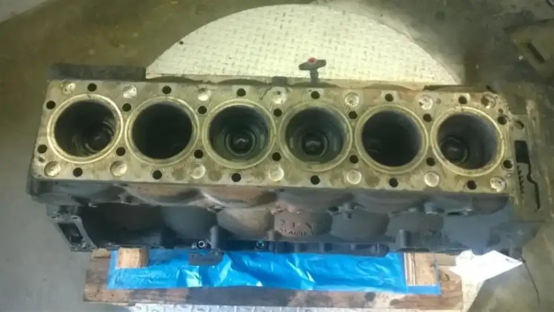 MAN Short blok D2066 LF04 - 엔진 트럭 용 : 사진 3 MAN Short blok D2066 LF04 - 엔진 트럭 용 : 사진 3