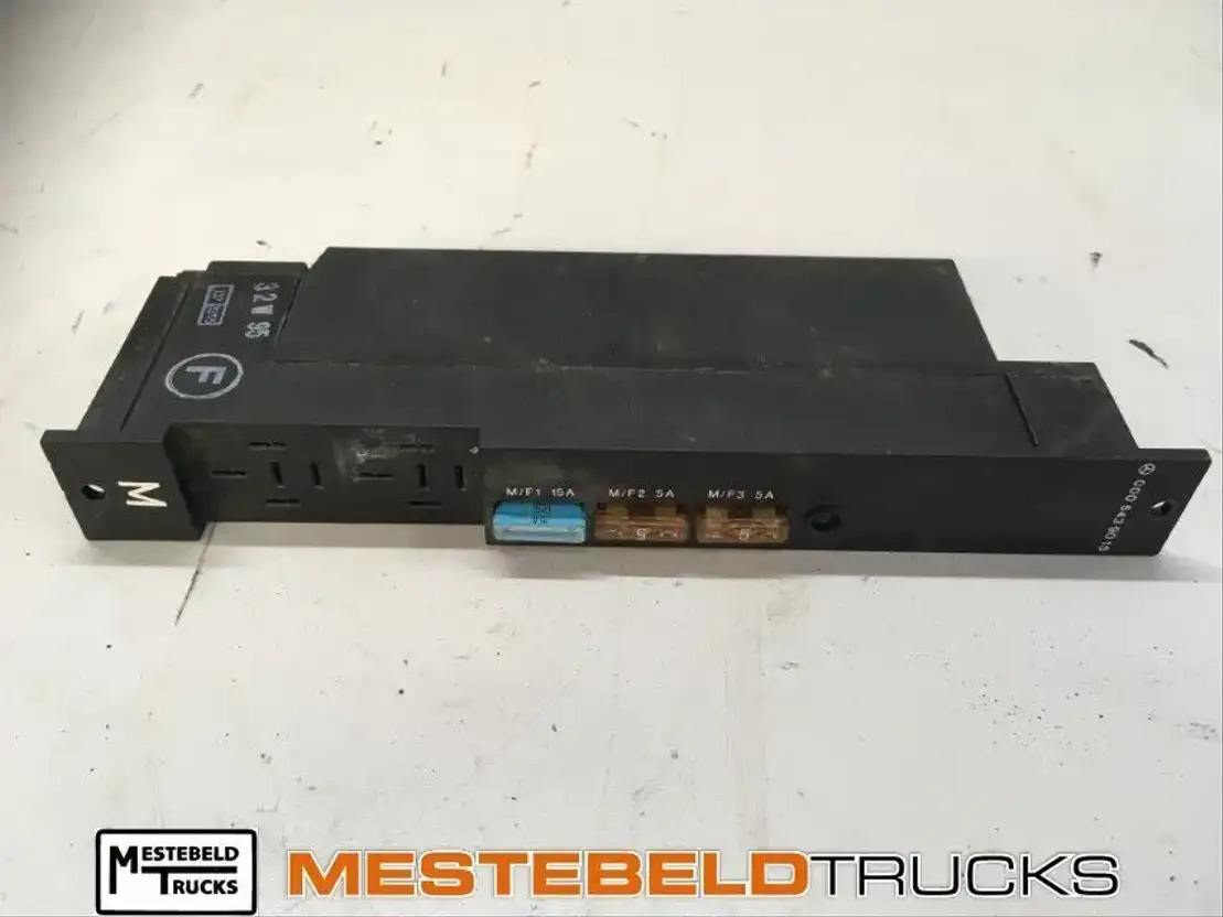 Mercedes-Benz Motormodule - 전기 설비 트럭 용 : 사진 1 Mercedes-Benz Motormodule - 전기 설비 트럭 용 : 사진 1