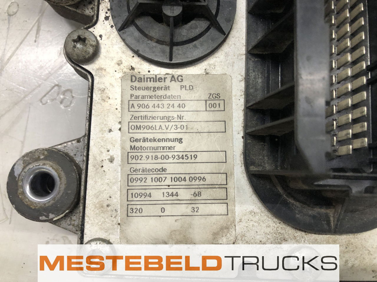 Mercedes-Benz PLD unit OM904LA.V/2-02 - 전기 설비 트럭 용 : 사진 2 Mercedes-Benz PLD unit OM904LA.V/2-02 - 전기 설비 트럭 용 : 사진 2