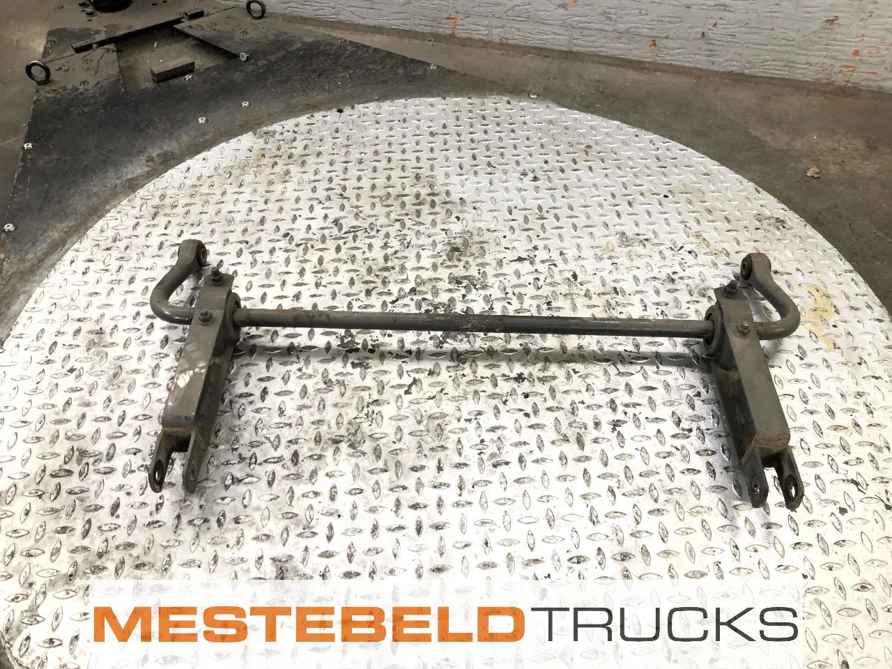 Mercedes-Benz Stabilisator achteras Atego - 뒷 차축 트럭 용 : 사진 1 Mercedes-Benz Stabilisator achteras Atego - 뒷 차축 트럭 용 : 사진 1