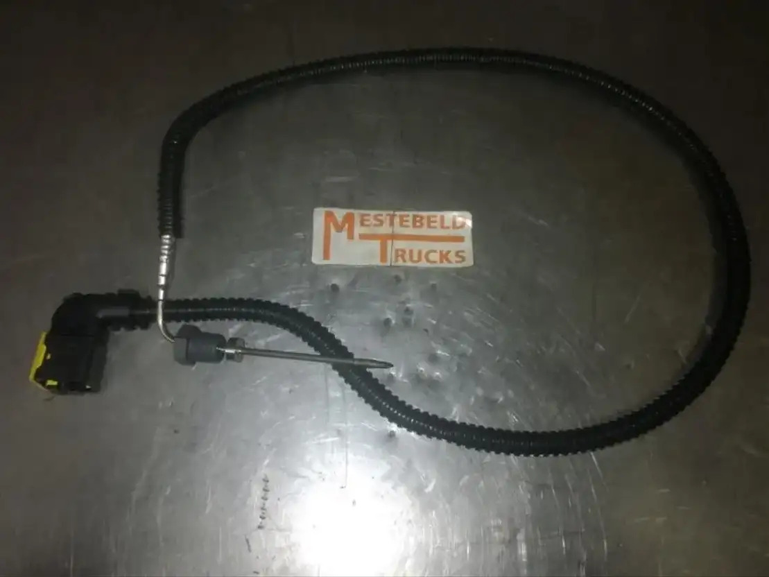 Mercedes-Benz Temperatuursensor katalysator - 전기 설비 트럭 용 : 사진 1 Mercedes-Benz Temperatuursensor katalysator - 전기 설비 트럭 용 : 사진 1