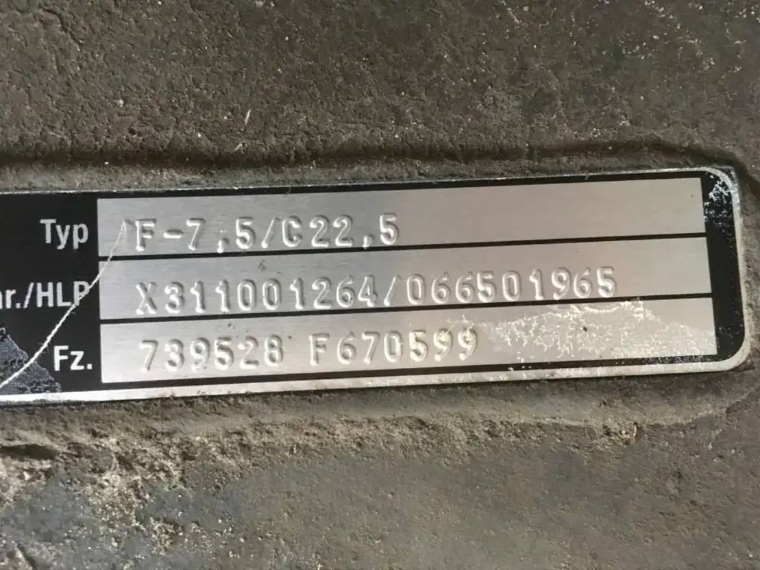 Mercedes-Benz Vooras Actros MP4 - 앞 차축 트럭 용 : 사진 2 Mercedes-Benz Vooras Actros MP4 - 앞 차축 트럭 용 : 사진 2