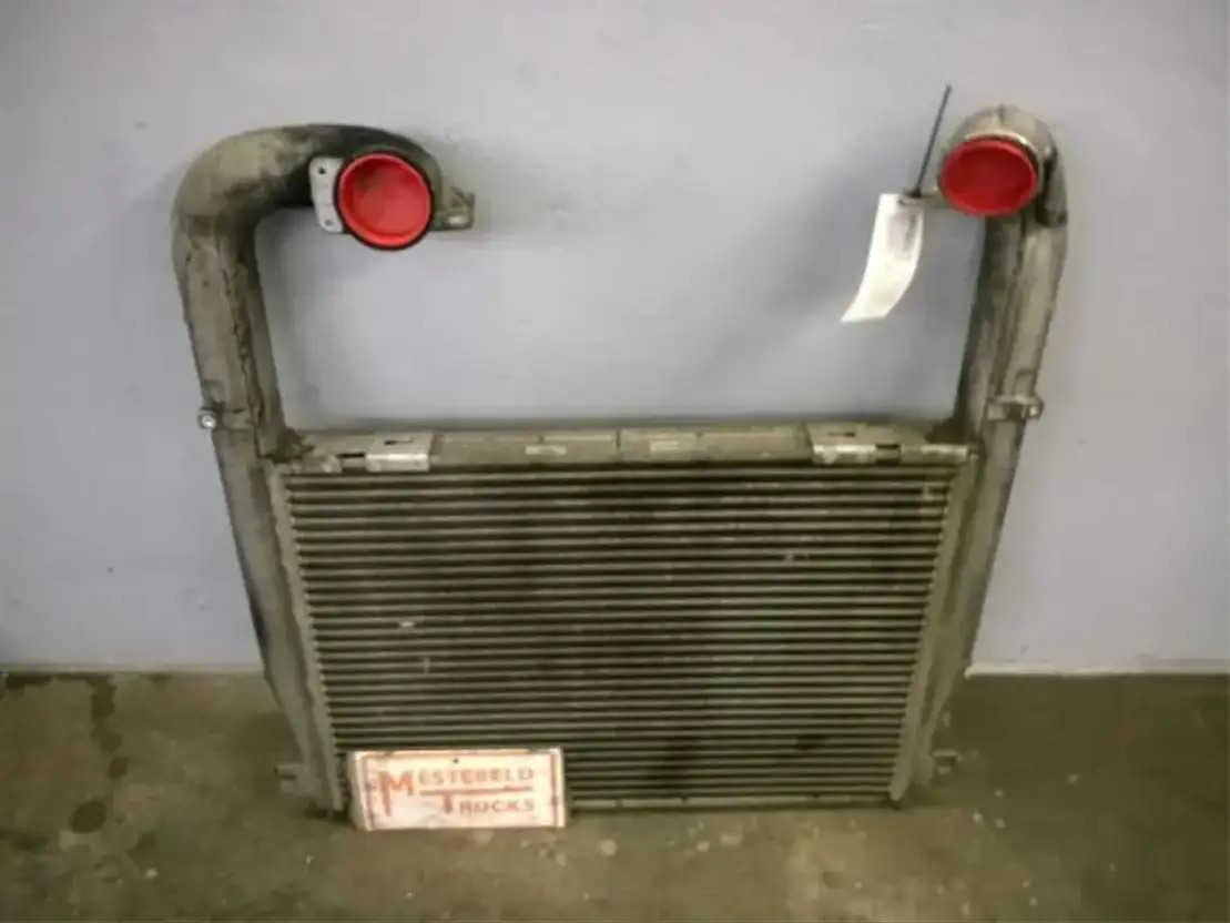 Scania Intercooler - 인터쿨러 트럭 용 : 사진 1 Scania Intercooler - 인터쿨러 트럭 용 : 사진 1