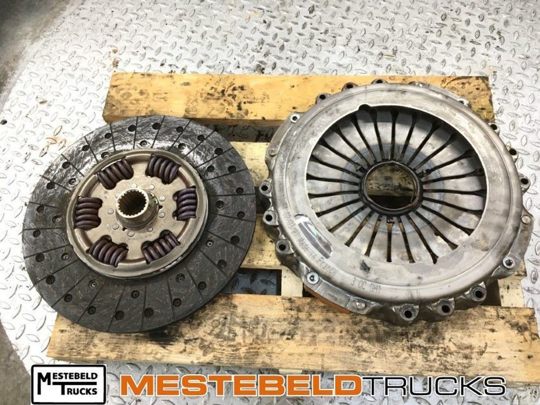 Scania Koppelingsset - 클러치 및 부품 트럭 용 : 사진 1 Scania Koppelingsset - 클러치 및 부품 트럭 용 : 사진 1