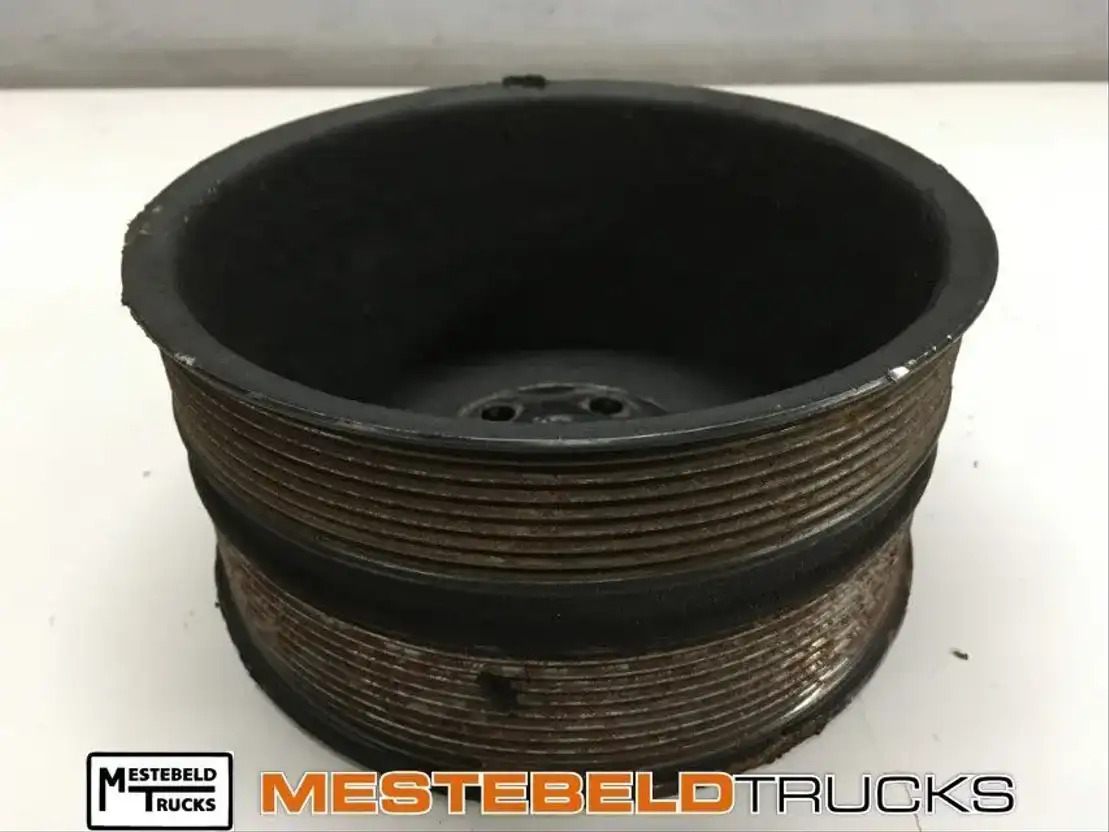 Volvo Poelie - 엔진 및 부품 트럭 용 : 사진 1 Volvo Poelie - 엔진 및 부품 트럭 용 : 사진 1