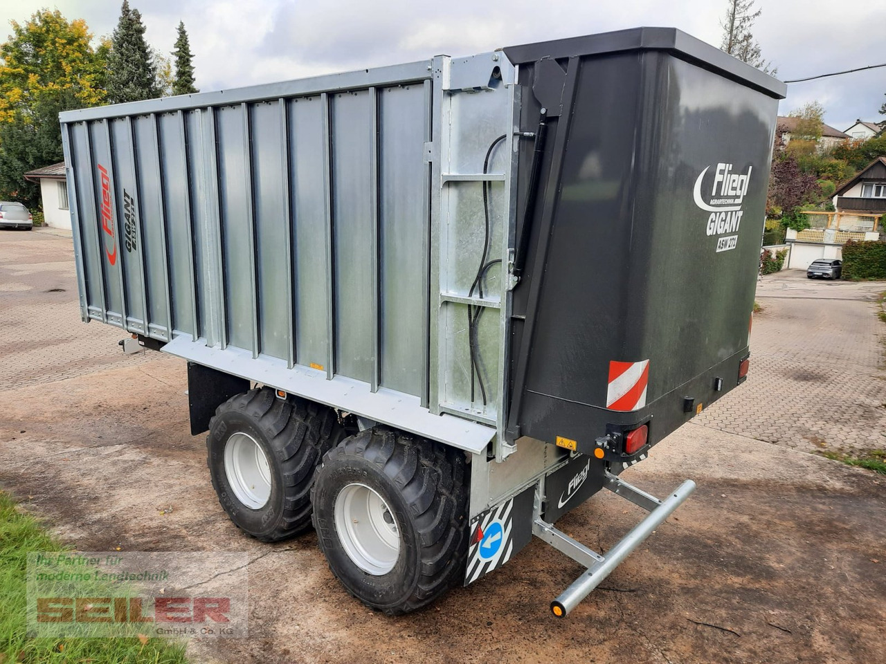 Fliegl ASW 271 C FOX 40m³ Franken-Renner - 셀프 로딩 왜건 : 사진 3 Fliegl ASW 271 C FOX 40m³ Franken-Renner - 셀프 로딩 왜건 : 사진 3