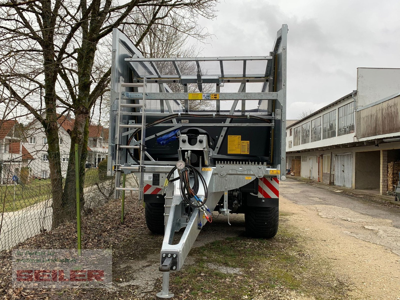 Fliegl ASW 271 C FOX Lenkachse 22,5" 35m³ - 셀프 로딩 왜건 : 사진 2 Fliegl ASW 271 C FOX Lenkachse 22,5" 35m³ - 셀프 로딩 왜건 : 사진 2