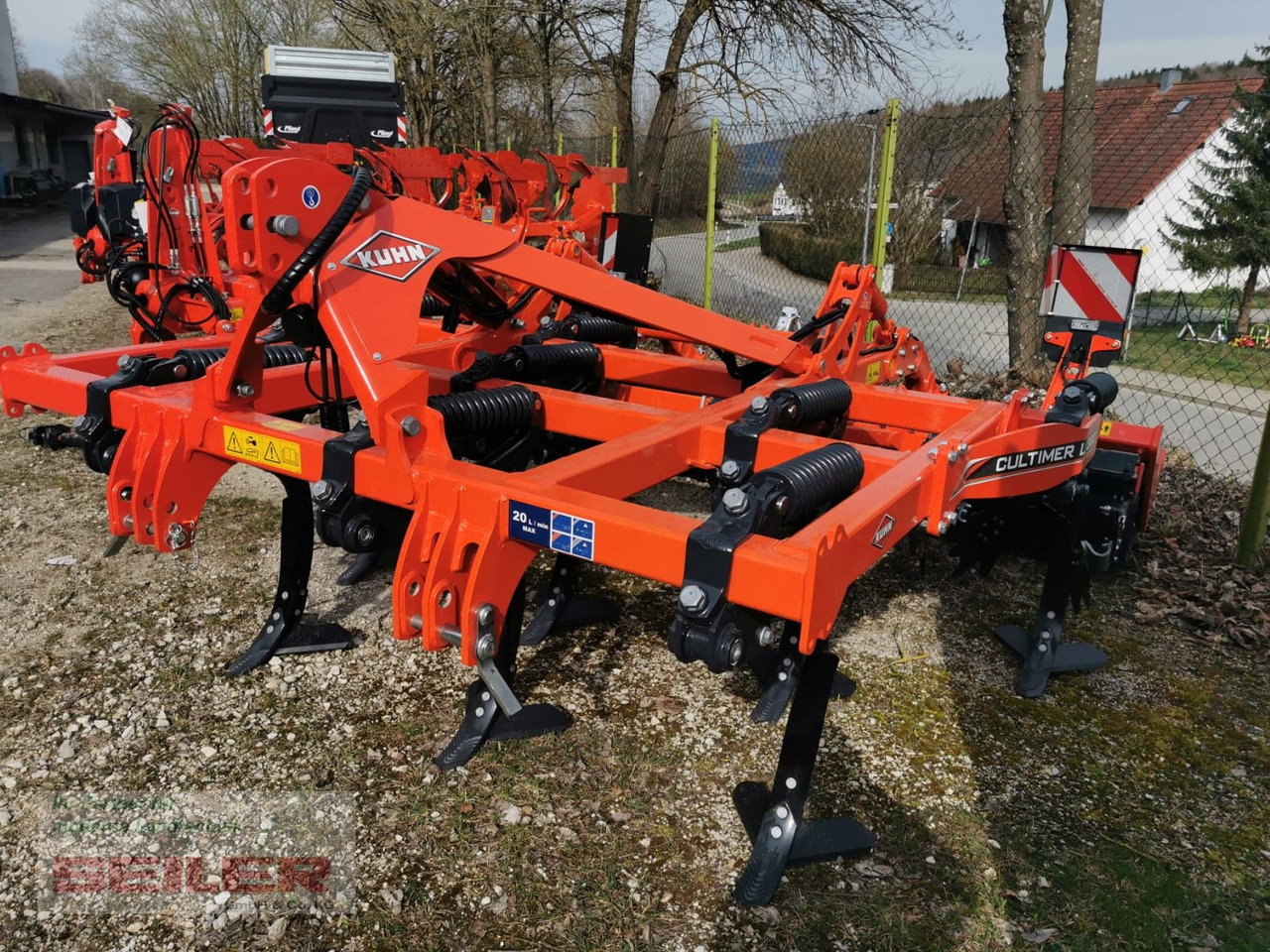 Kuhn Cultimer L 300 NSM - 로터베이터 : 사진 2 Kuhn Cultimer L 300 NSM - 로터베이터 : 사진 2