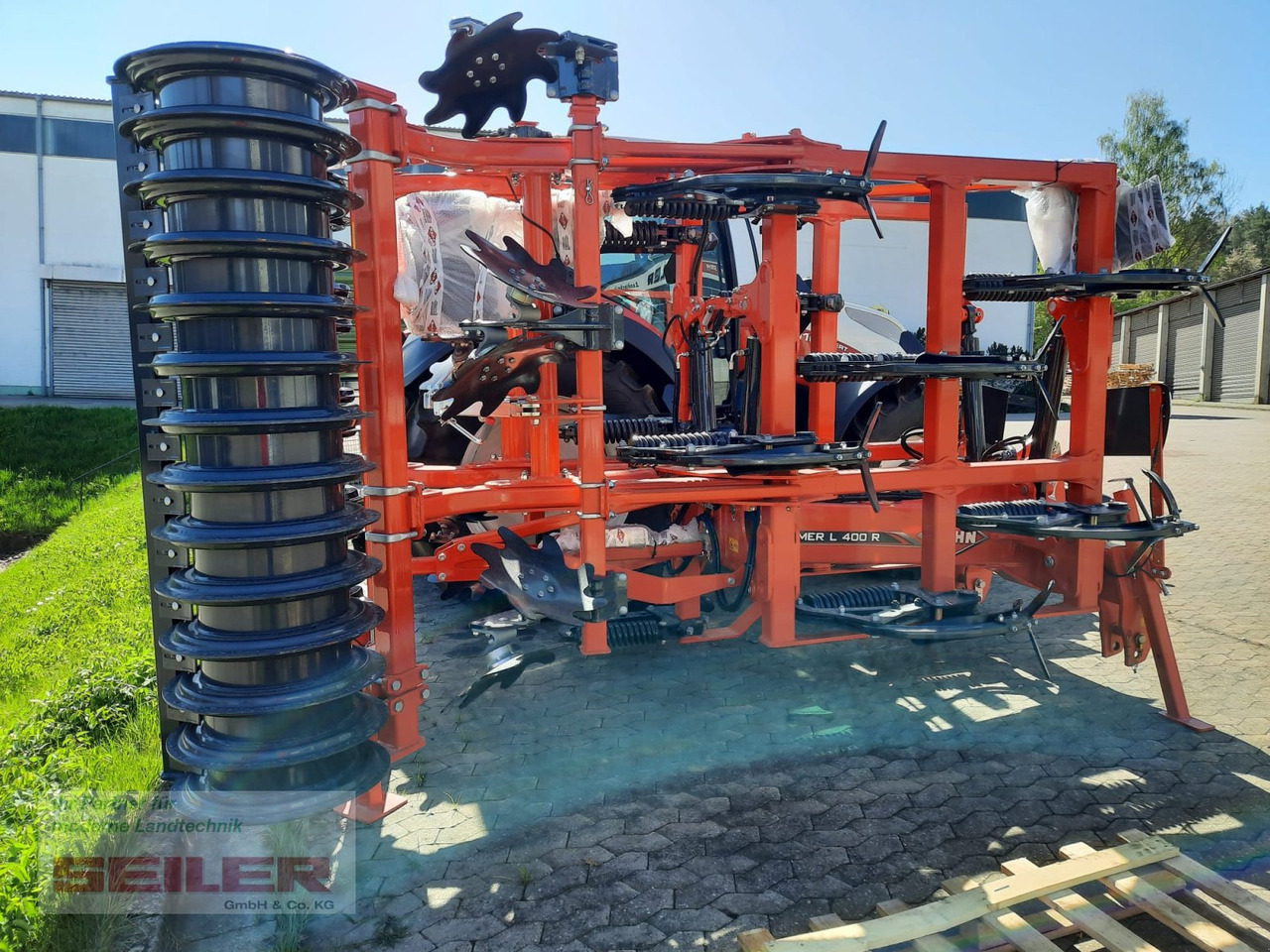 Kuhn Cultimer L 400 R NSM + T-Liner-Walze - 로터베이터 : 사진 2 Kuhn Cultimer L 400 R NSM + T-Liner-Walze - 로터베이터 : 사진 2