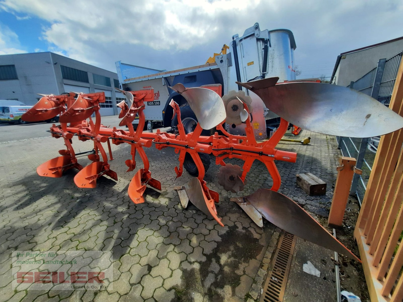 Kuhn Vari-Master 153 NSH - 심토경운기 : 사진 5 Kuhn Vari-Master 153 NSH - 심토경운기 : 사진 5