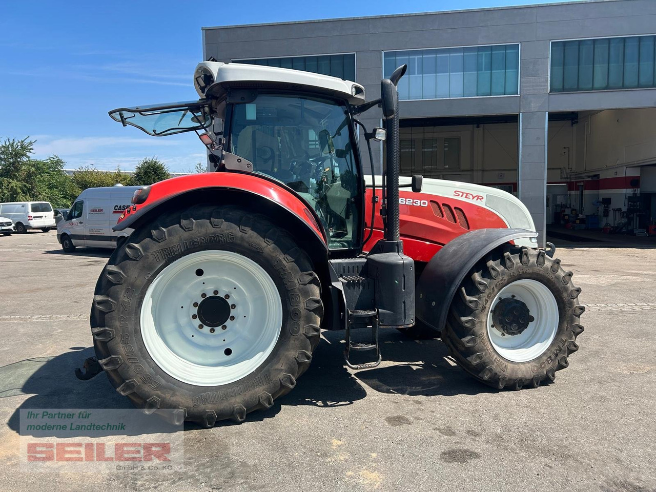 Steyr CVT 6230 EcoTech - 장궤형 트랙터 : 사진 3 Steyr CVT 6230 EcoTech - 장궤형 트랙터 : 사진 3