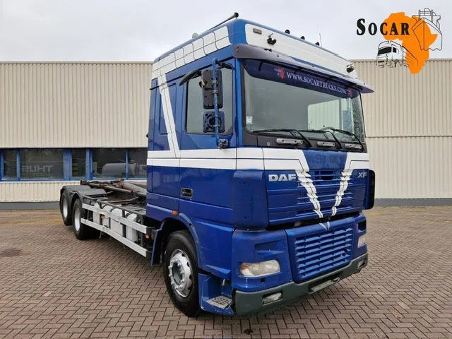 DAF XF 95.430 Euro 4 6x2 Manual-Gear - 캡 새시 트럭 : 사진 1 DAF XF 95.430 Euro 4 6x2 Manual-Gear - 캡 새시 트럭 : 사진 1