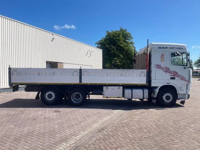DAF XF 95 8 Tires (6x2) euro 2 - 드롭사이드/ 플랫베드 트럭 : 사진 5 DAF XF 95 8 Tires (6x2) euro 2 - 드롭사이드/ 플랫베드 트럭 : 사진 5