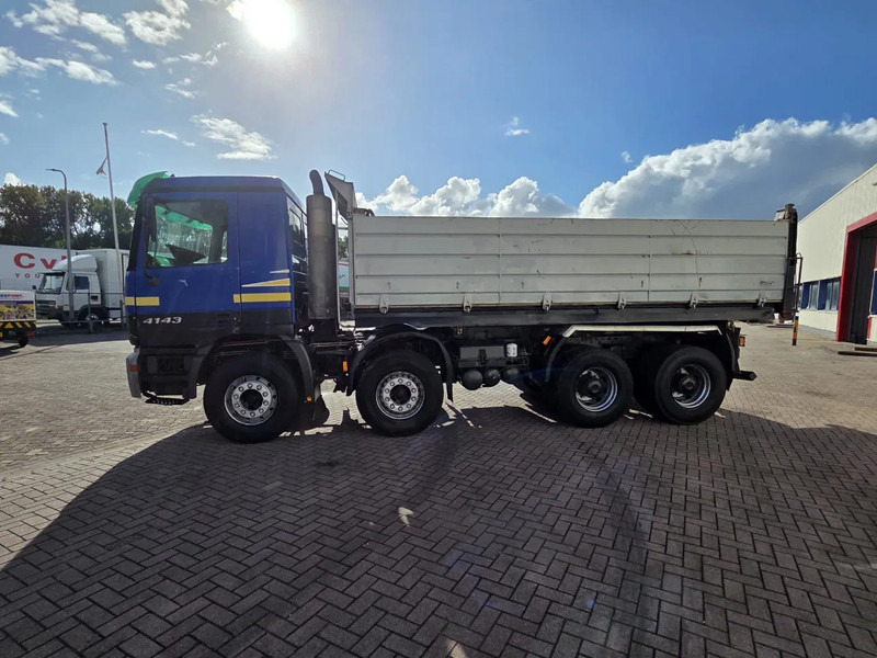 Mercedes-Benz Actros 4143 8X4 TIPPER (THREE PEDALS) - 덤프트럭 : 사진 3 Mercedes-Benz Actros 4143 8X4 TIPPER (THREE PEDALS) - 덤프트럭 : 사진 3
