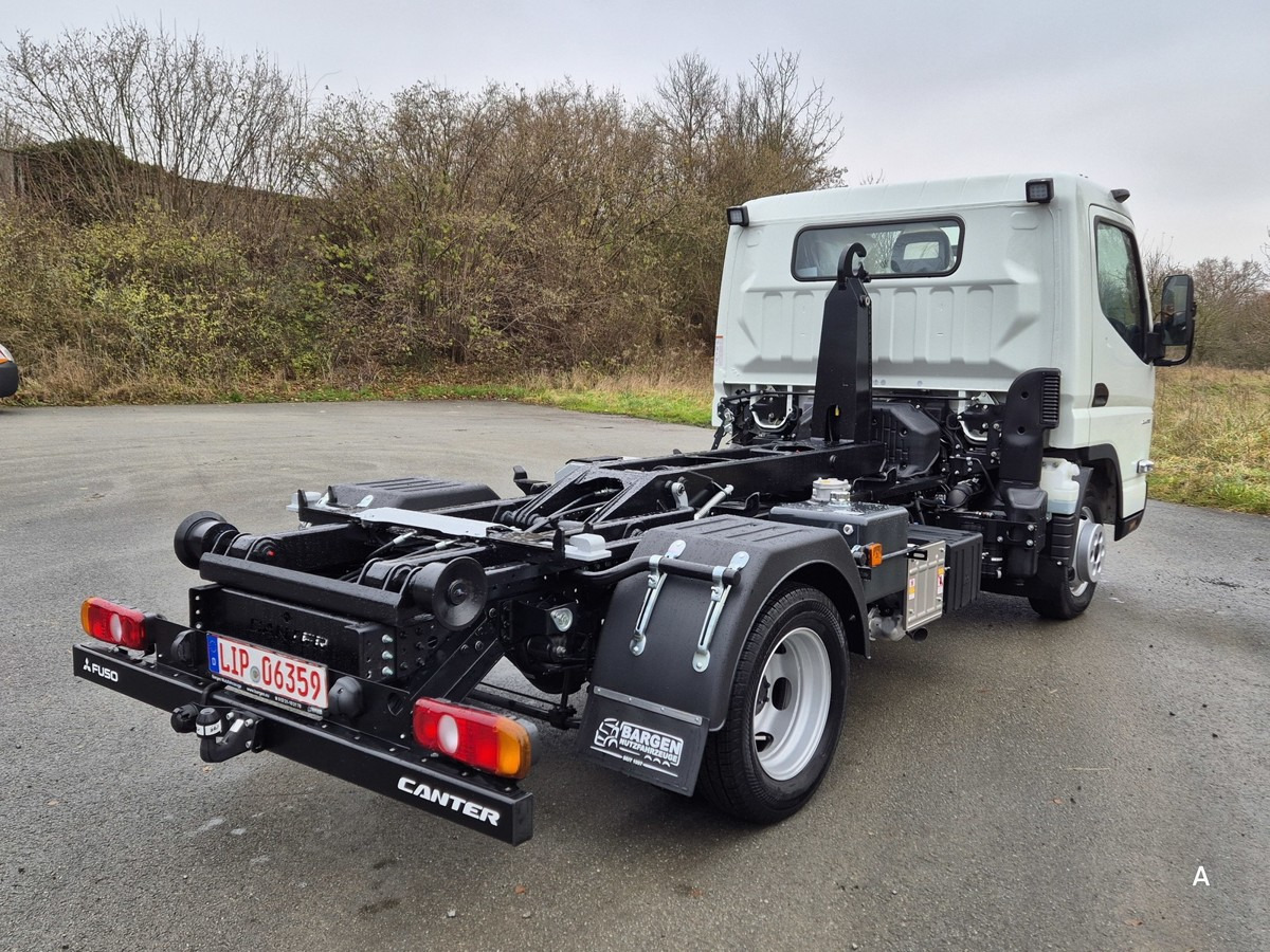 FUSO 3C15 Duonic Aut.City Abrollkipper AHK 3.5T - 후크 리프트 트럭 : 사진 5 FUSO 3C15 Duonic Aut.City Abrollkipper AHK 3.5T - 후크 리프트 트럭 : 사진 5