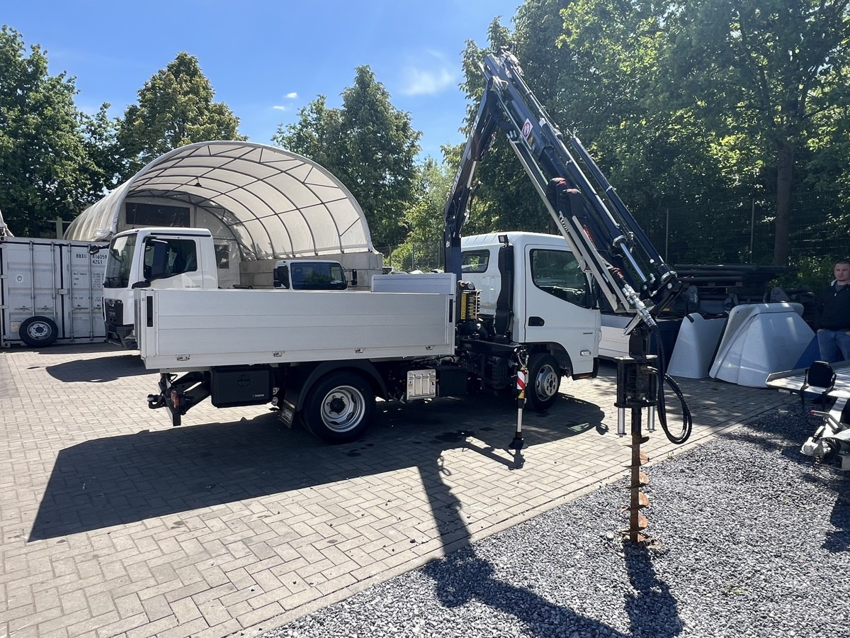 FUSO 3S15 Alu Pritsche 2.80m Ladekran Bohrgerät - 플랫베드 밴 : 사진 2 FUSO 3S15 Alu Pritsche 2.80m Ladekran Bohrgerät - 플랫베드 밴 : 사진 2