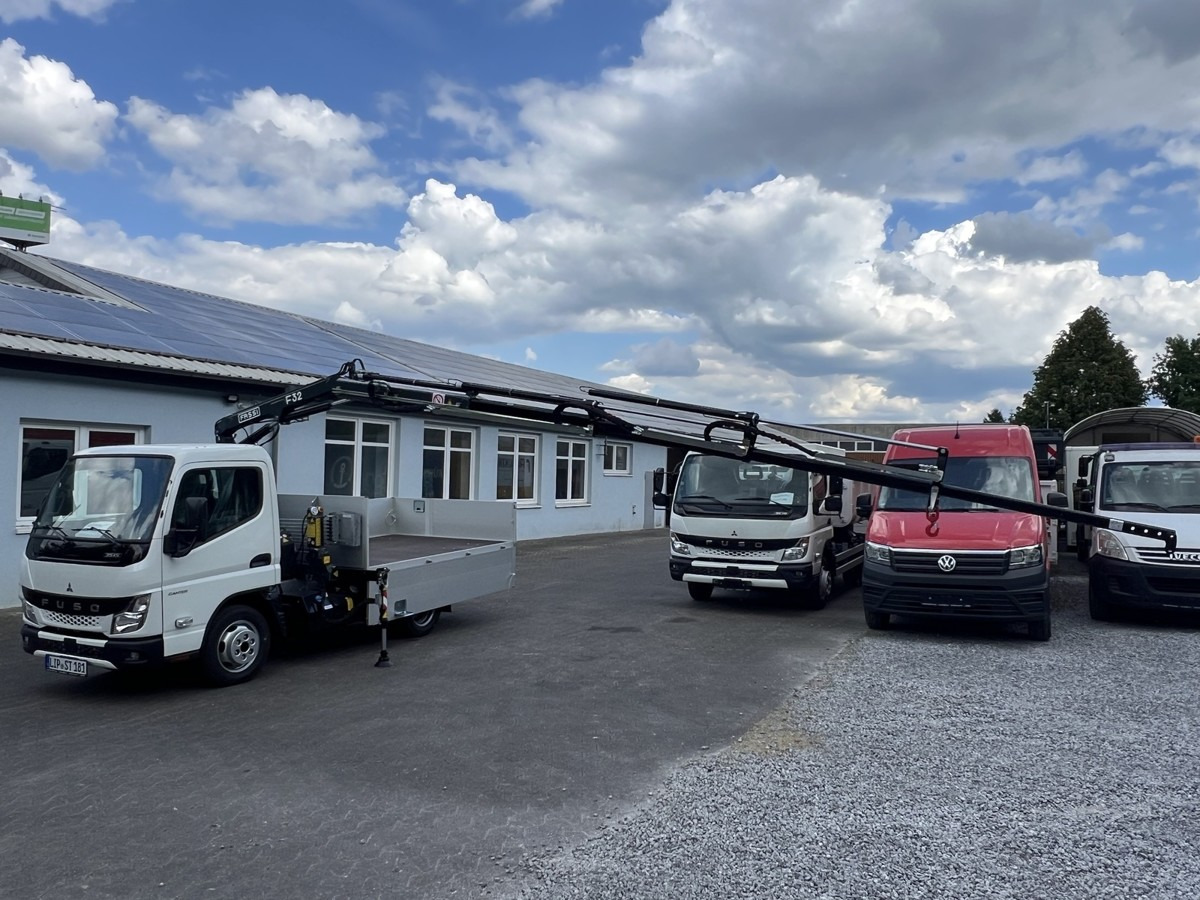 FUSO 3S15 Alu Pritsche 2.80m Ladekran Bohrgerät - 플랫베드 밴 : 사진 5 FUSO 3S15 Alu Pritsche 2.80m Ladekran Bohrgerät - 플랫베드 밴 : 사진 5