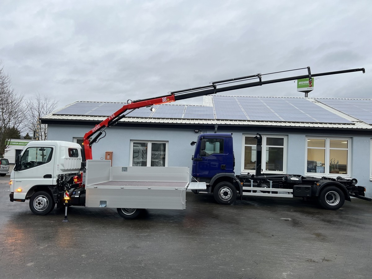 FUSO 3S15 Alu Pritsche 2.80m Ladekran Funk! - 플랫베드 밴 : 사진 3 FUSO 3S15 Alu Pritsche 2.80m Ladekran Funk! - 플랫베드 밴 : 사진 3