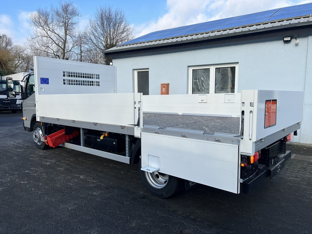 FUSO Canter 7C18 Gastransport ADR Gefahrgut Pritsche - 플랫베드 밴 : 사진 5 FUSO Canter 7C18 Gastransport ADR Gefahrgut Pritsche - 플랫베드 밴 : 사진 5