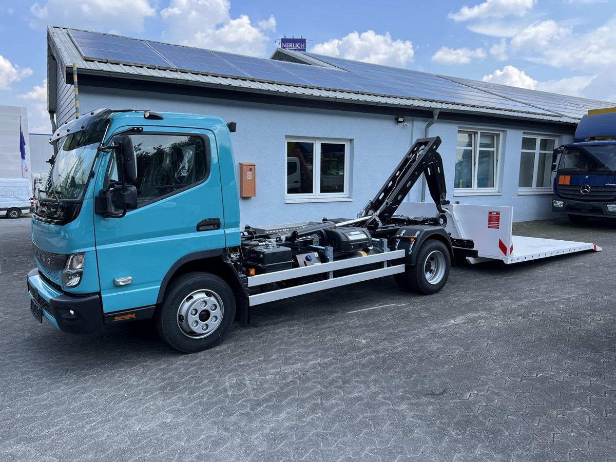 FUSO Canter FUSO 9C18 City Abrollkipper Krokbil Color - 후크 리프트 트럭, 크레인 트럭 : 사진 1 FUSO Canter FUSO 9C18 City Abrollkipper Krokbil Color - 후크 리프트 트럭, 크레인 트럭 : 사진 1