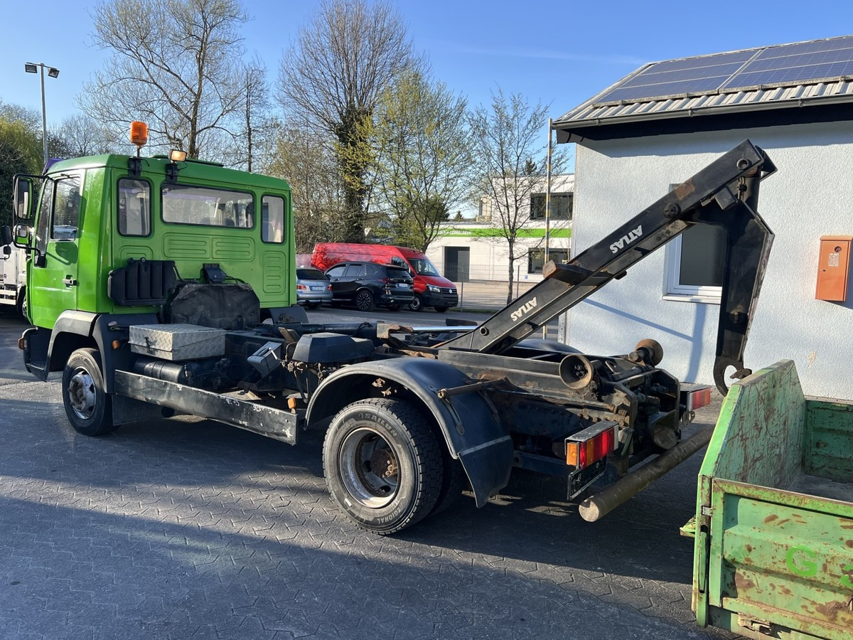 MAN 8.224 L2000 City Abrollkipper Atlas ARK52A inkl. - 후크 리프트 트럭 : 사진 4 MAN 8.224 L2000 City Abrollkipper Atlas ARK52A inkl. - 후크 리프트 트럭 : 사진 4