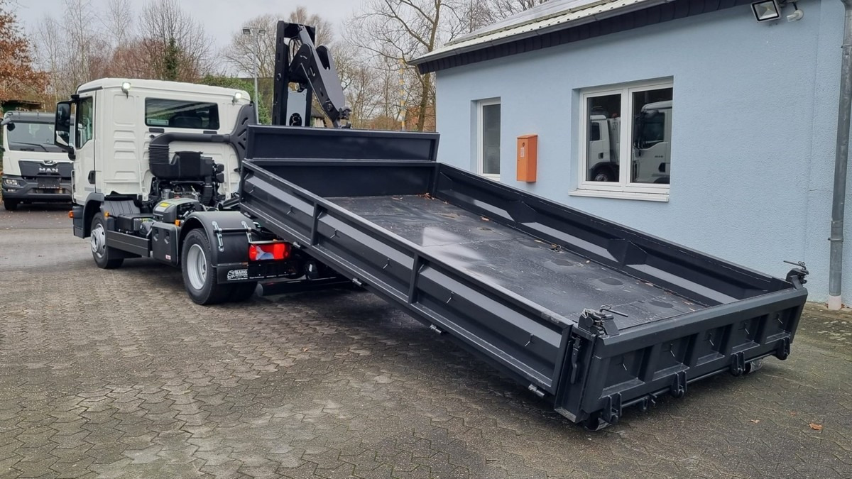 MAN TGL 12.220 BL NEU City Abrollkipper 8t TipMatic - 후크 리프트 트럭 : 사진 4 MAN TGL 12.220 BL NEU City Abrollkipper 8t TipMatic - 후크 리프트 트럭 : 사진 4