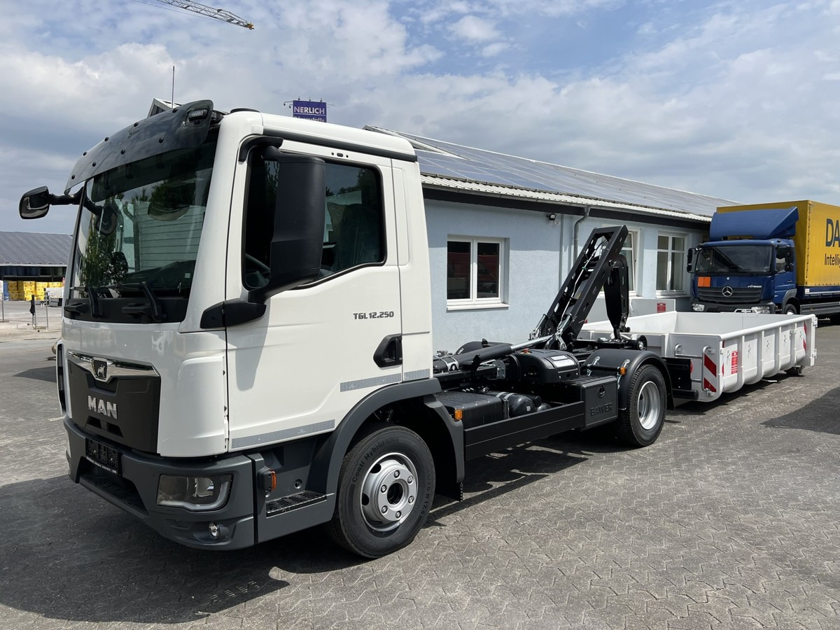 MAN TGL 12.250 BL NEU City Abrollkipper PowerMatic s - 후크 리프트 트럭 : 사진 1 MAN TGL 12.250 BL NEU City Abrollkipper PowerMatic s - 후크 리프트 트럭 : 사진 1