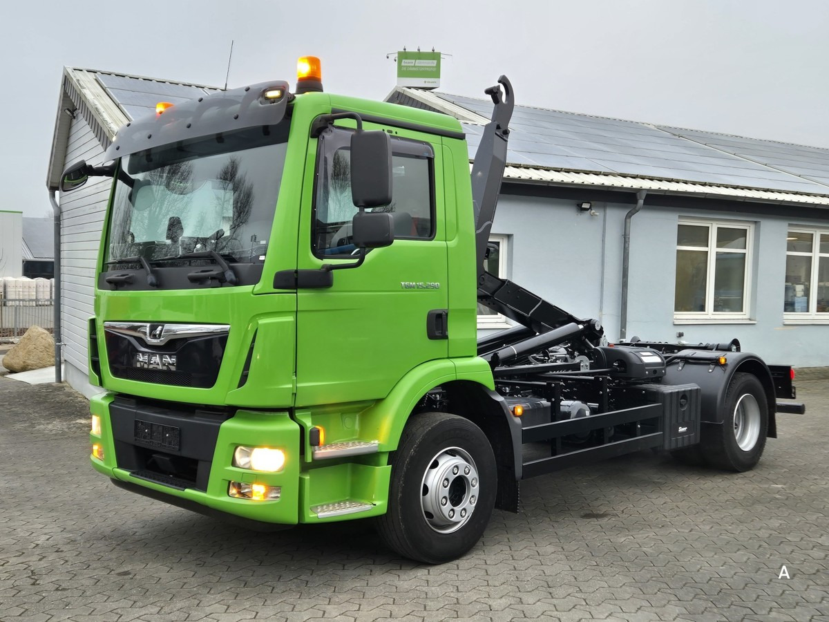 MAN TGM 15.290 BL Aut. Abrollkipper AHK - 후크 리프트 트럭 : 사진 2 MAN TGM 15.290 BL Aut. Abrollkipper AHK - 후크 리프트 트럭 : 사진 2