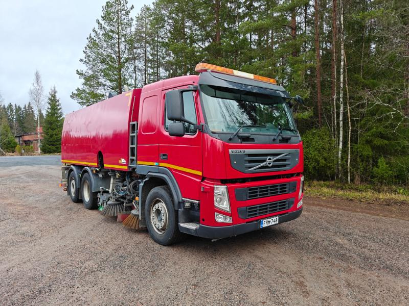 Beam S12000 Volvo FM410 - 거리 청소 차량 : 사진 1 Beam S12000 Volvo FM410 - 거리 청소 차량 : 사진 1